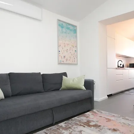 Apartment Yuna Rent - Nido Sui Tetti