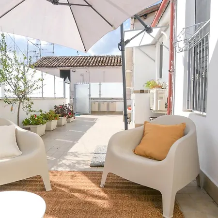 Yuna Rent - Nido Sui Tetti Apartment *